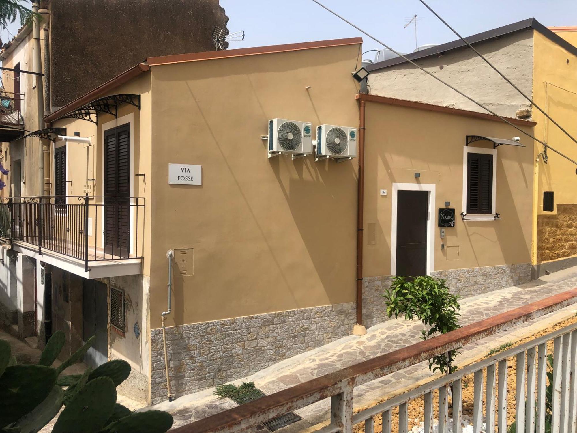 Nicare Rooms Agrigento Exterior photo